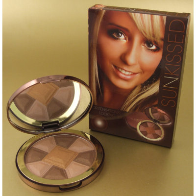 Sunkissed Bronzing Powder Compact With Mirror 30g (16 UNITS)