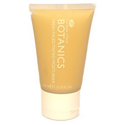 Boots Botanics Fresh Faced Tinted Moisturiser 40ml (24 UNITS)