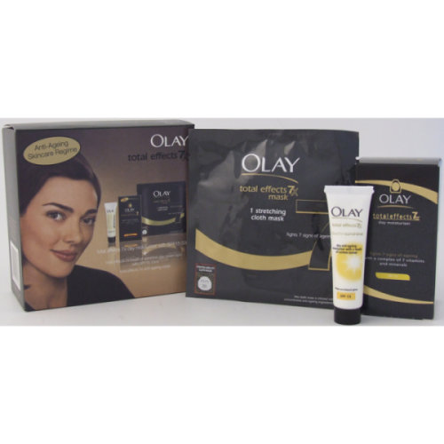 Olay Total Effects 7x Day Moisturiser Boxed Gift Set (EACH) Olay Total Effects 7x Day Moisturiser Boxed Gift Set (EACH)